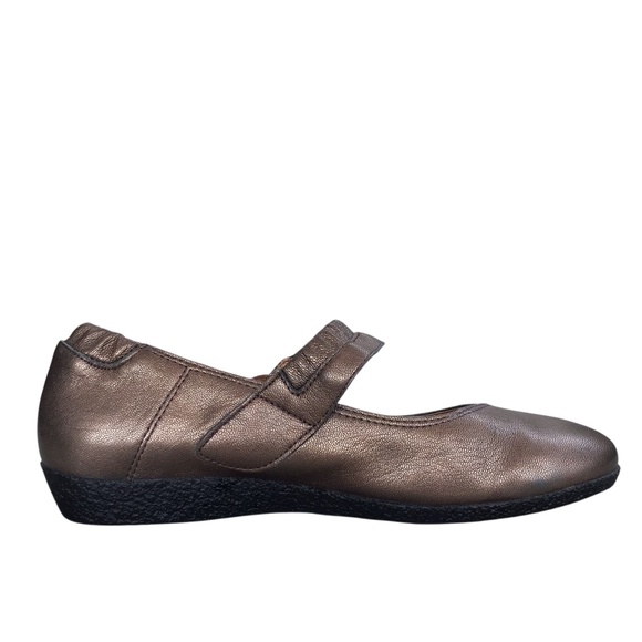 Taos Shoes - Picture 13 of 16